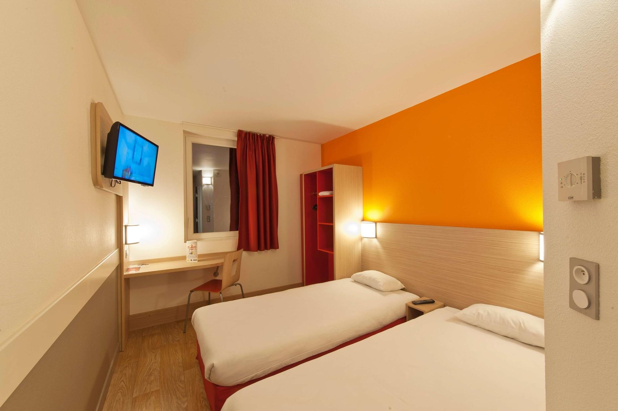 Premiere Classe Sens Nord- Saint Clement Bagian luar foto