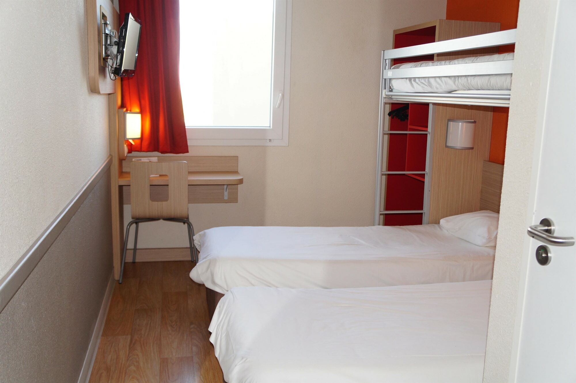 Premiere Classe Sens Nord- Saint Clement Bagian luar foto