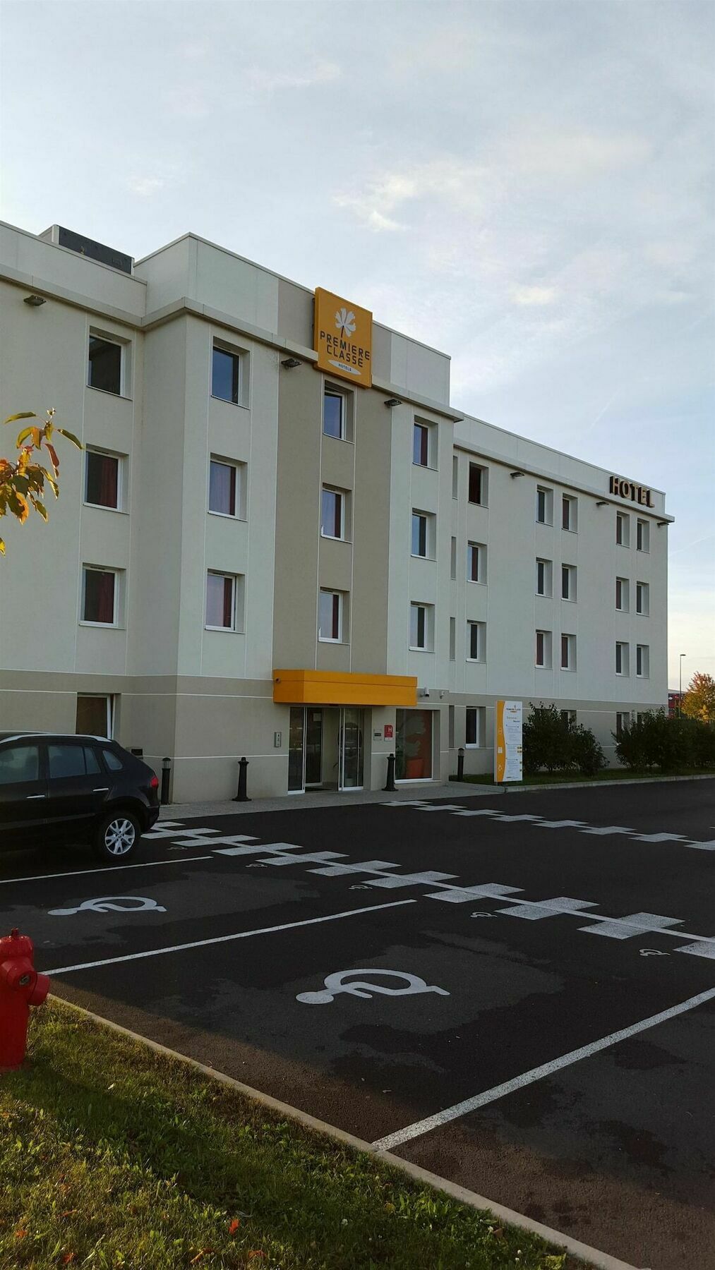 Premiere Classe Sens Nord- Saint Clement Bagian luar foto