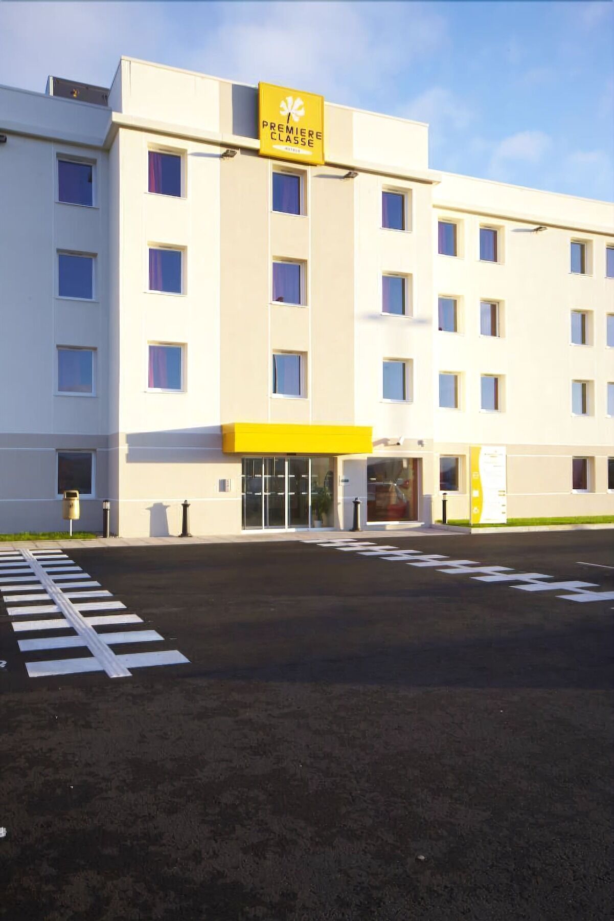 Premiere Classe Sens Nord- Saint Clement Bagian luar foto